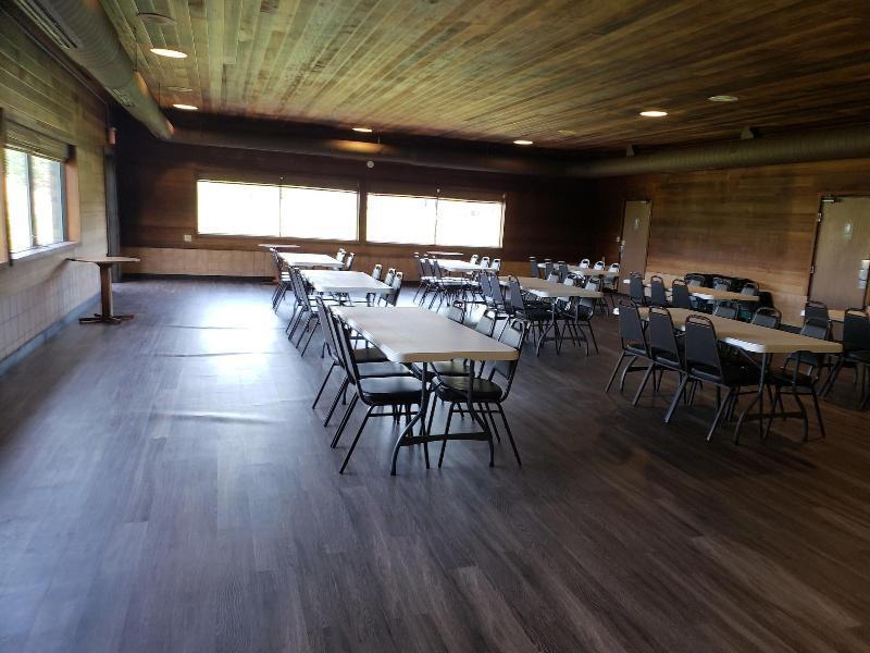 Cobblestone Inn & Suites - Merrill Luaran gambar