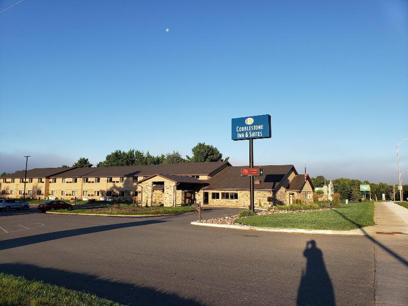 Cobblestone Inn & Suites - Merrill Luaran gambar